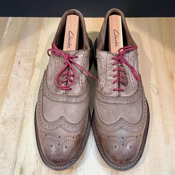 Allen Edmonds NEUMONK Brown Brogue Wingtip Oxfords. Size 9.5 (3E). - Picture 3 of 11